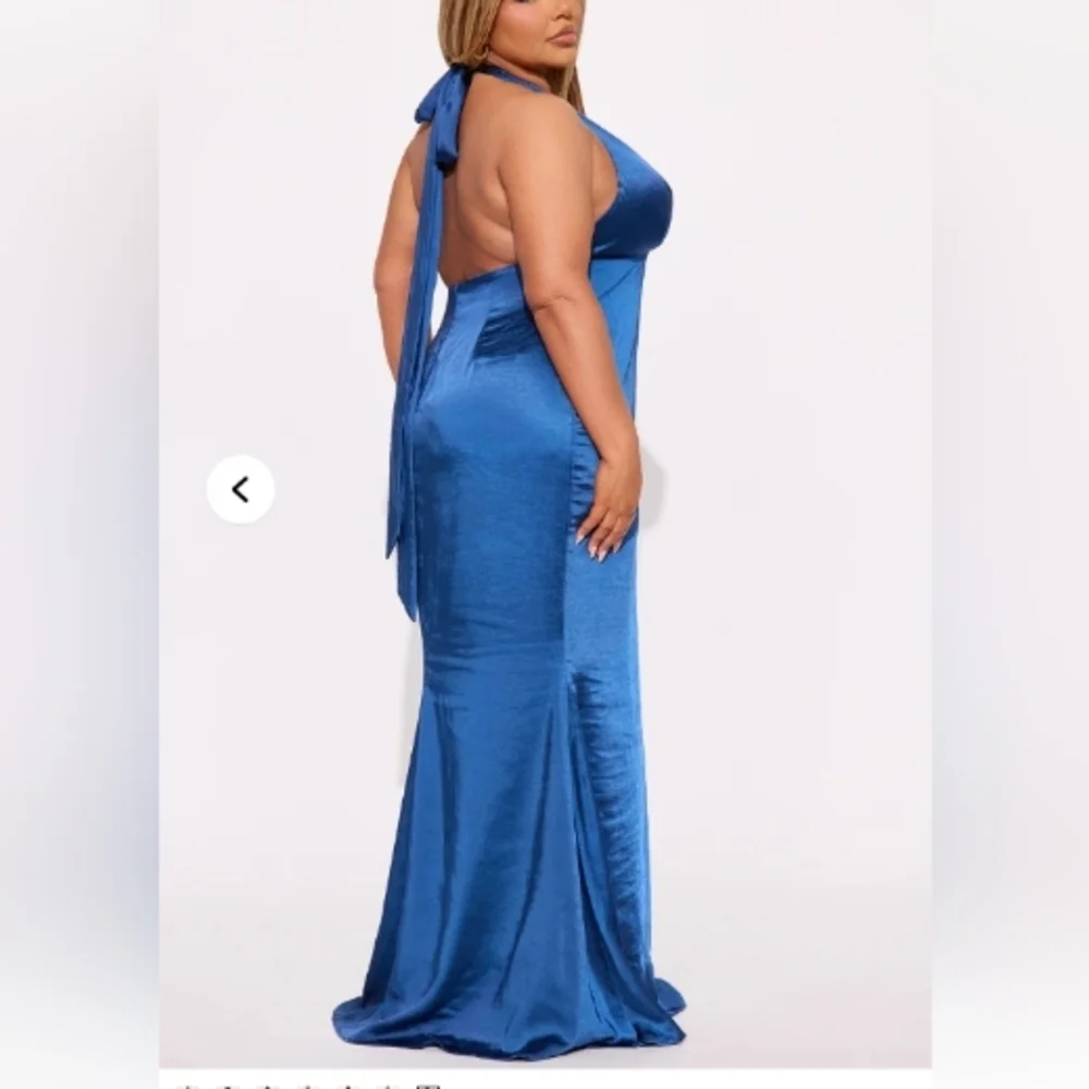 Navy/Sapphire Halter Backless Dress - Picture 6 of 6